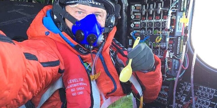 Pourquoi André Borschberg a été choisi comme pilote pour traverser le Pacifique à bord de Solar Impulse 2
