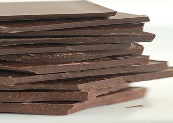 Comment inventer des résultats scientifiques et en faire parler les médias