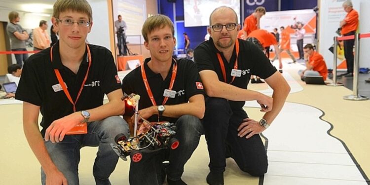 Deux Suisses en «pole» mondiale dans la course des mini-voitures autoguidées