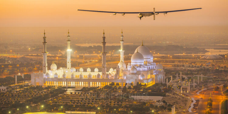 Dans les coulisses de Solar Impulse à Abu Dhabi