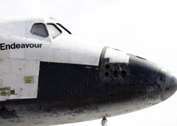 Le détecteur à antimatière AMS attendra pour aller au ciel