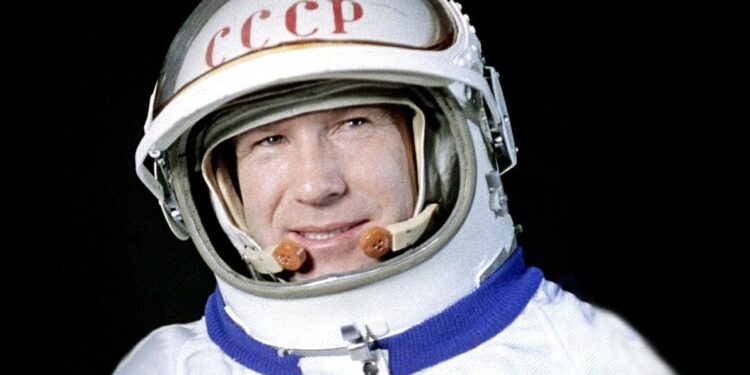 Alexei Leonov, l’homme qui marcha dans le vide spatial