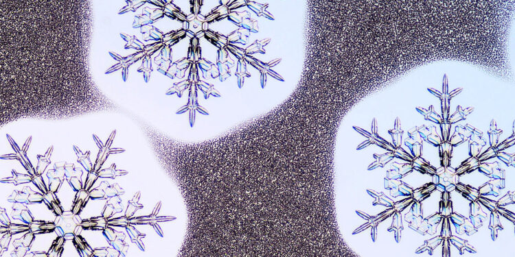 Le physicien qui fabrique des «flocons de neige jumeaux»