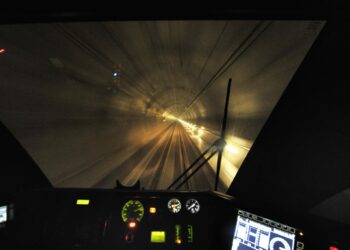A 220 km/h dans le nouveau tunnel du Gothard