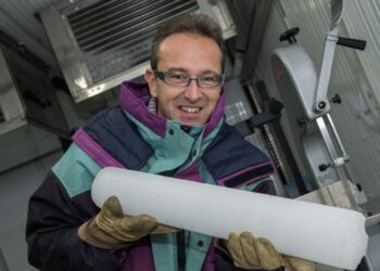 Jérôme Chappellaz : « Pour l’instant, la France n’a pas d’ambition importante pour l’Antarctique »