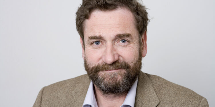 Thierry Courvoisier, l’astrophysicien qui tire des bords en sciences