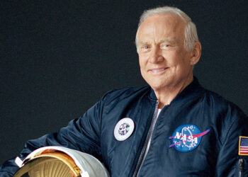 Buzz Aldrin: «Il faut laisser la Lune de côté, et viser Mars!»