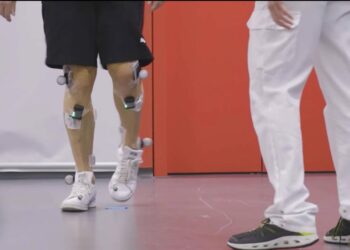 Un implant développé au CHUV et à l’EPFL pour restaurer la marche chez les patients atteints de Parkinson