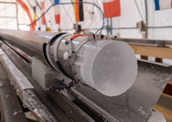 Une glace vieille de 1,2 million d’années extraite des tréfonds de l’Antarctique