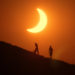 Éclipse solaire : un spectacle céleste exceptionnel à observer depuis la Suisse